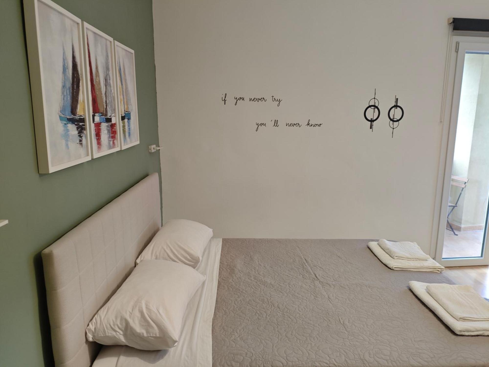 Dimora Rudiae Lecce Bed & Breakfast Exterior foto